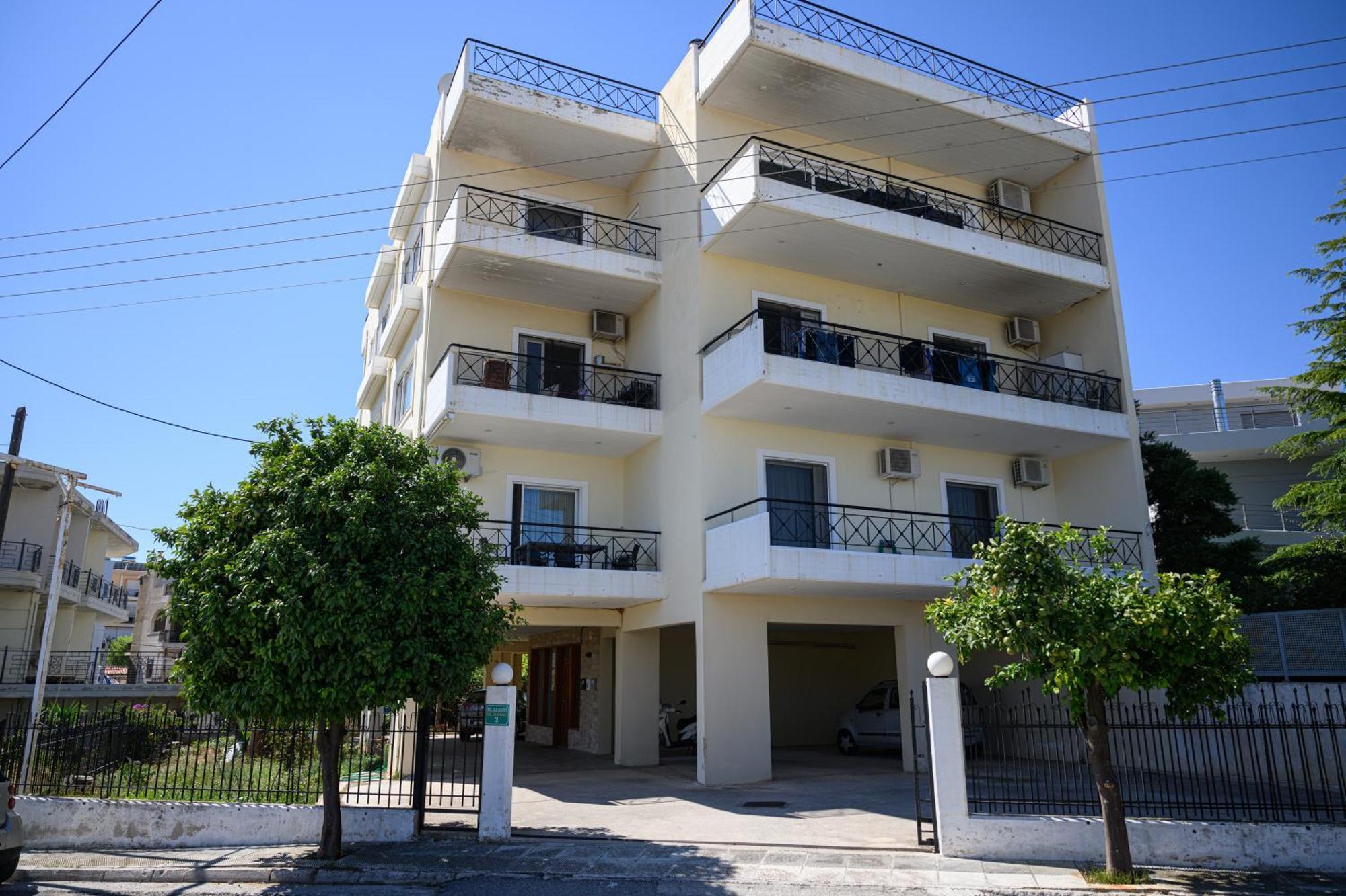 Alexander Apartments Airport Spáta Extérieur photo
